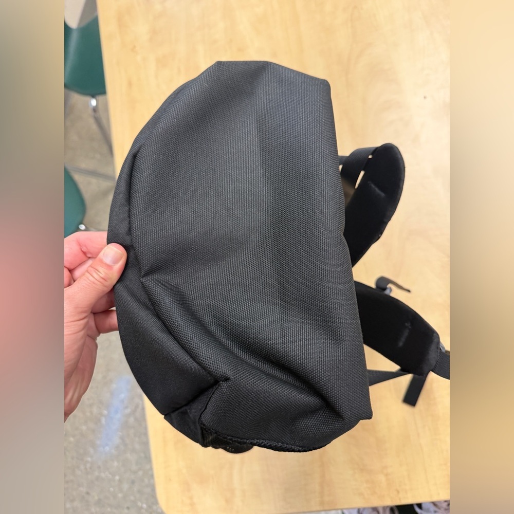 The North Face NWT Stalwart Backpack Laptop Bag w/ Event Logo Adjustable Strap - Picture 5 of 16